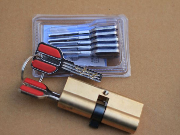 江津24小时上门开锁公司